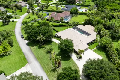 13406 Doubletree Cir, Wellington: photo 1 of 86