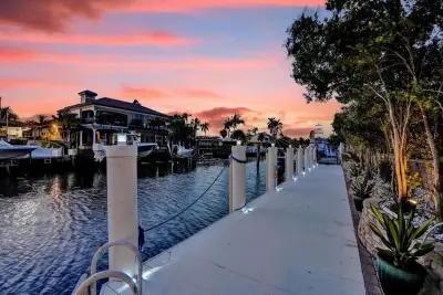 3811 NE 26th Ave, Lighthouse Point: photo 1 of 34