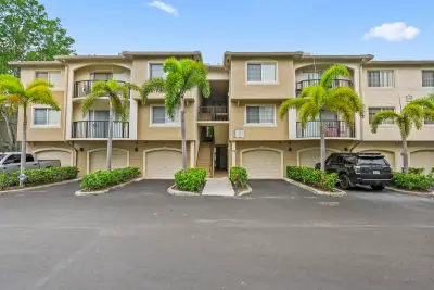 1100 S Crestwood Ct S #1109, Royal Palm Beach: photo 1 of 35