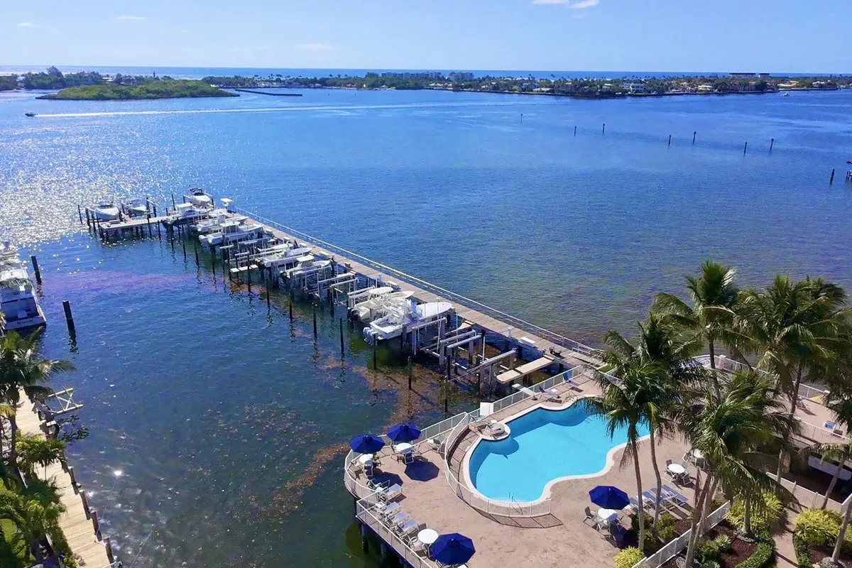 115 Harbors Way, Boynton Beach: photo 1 of 31