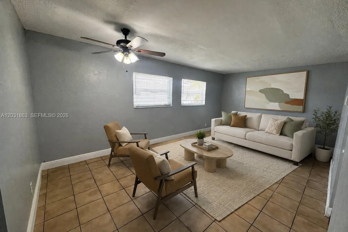 4061 N Dixie Hwy #28, Oakland Park: photo 1 of 9