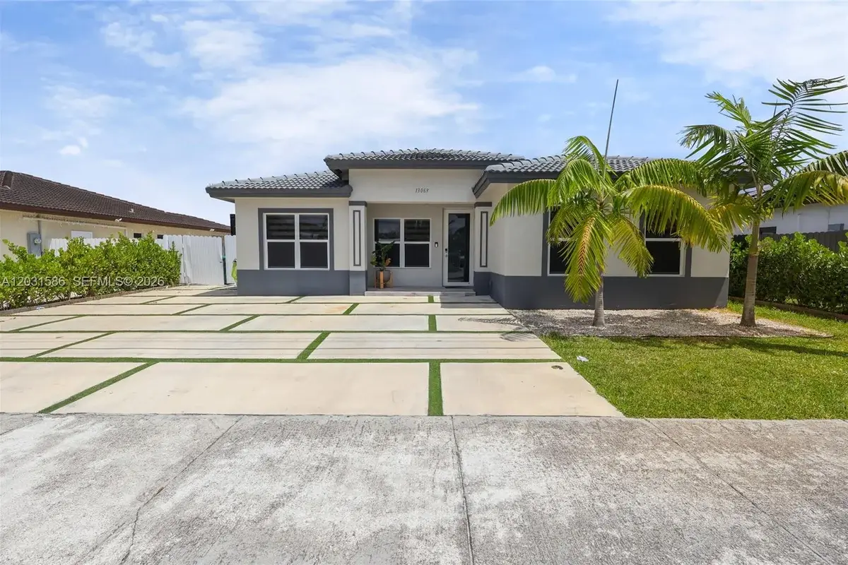 13063 SW 256th St, Homestead: photo 1 of 36
