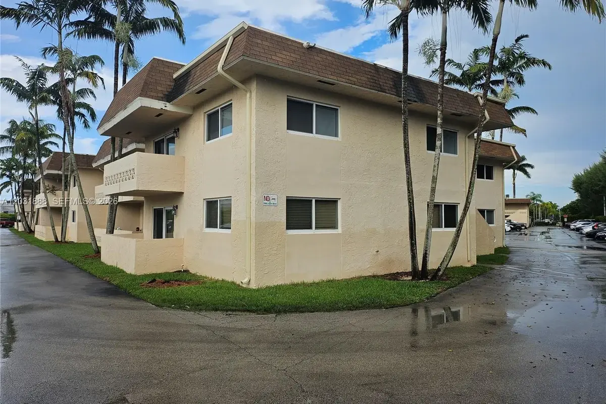 14500 SW 88th Ave #163, Palmetto Bay: photo 1 of 12