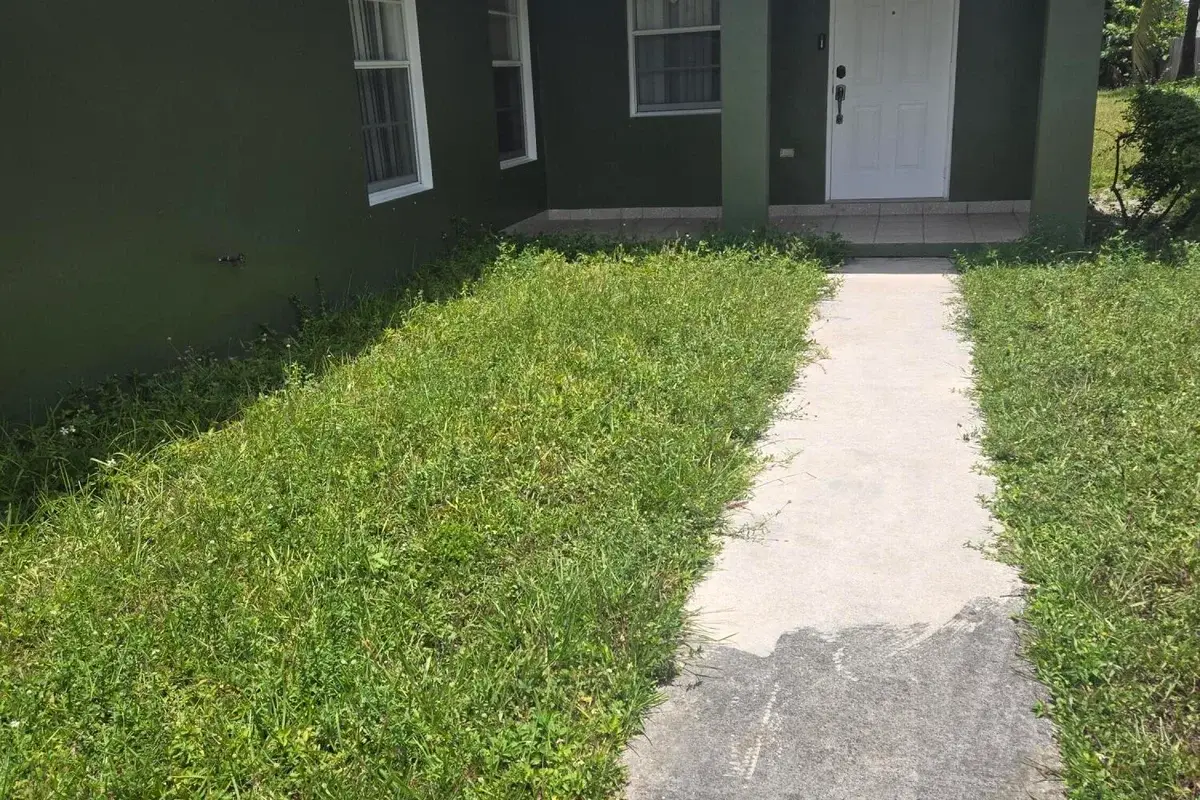 661 S Biscayne River Dr, Miami: photo 1 of 15