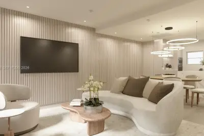 250 Collins Ave #207, Miami Beach: photo 1 of 36