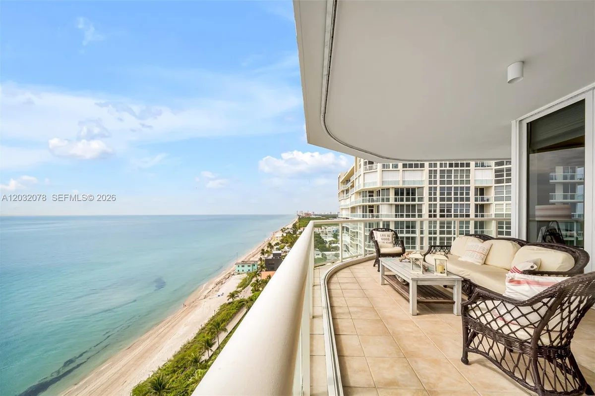 6051 N Ocean Dr #1501, Hollywood: photo 1 of 36