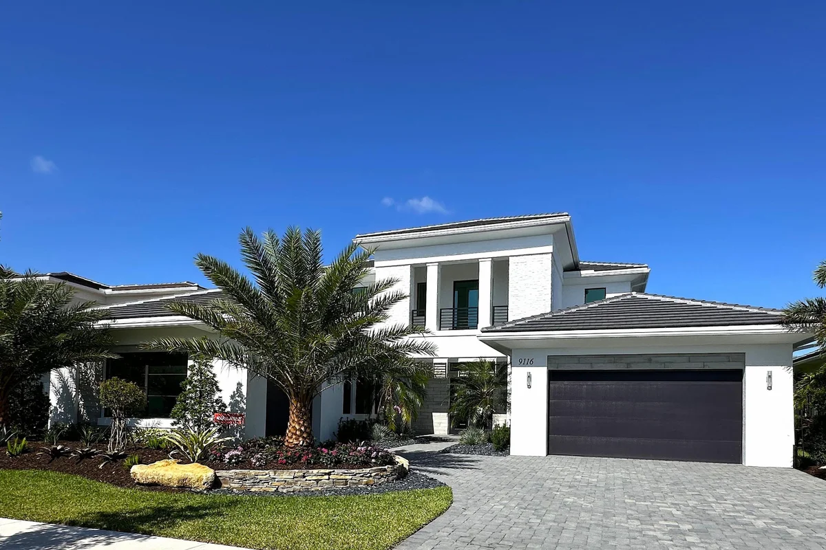9116 Coral Isles Cir #{lot #05}, Palm Beach Gardens: photo 1 of 31
