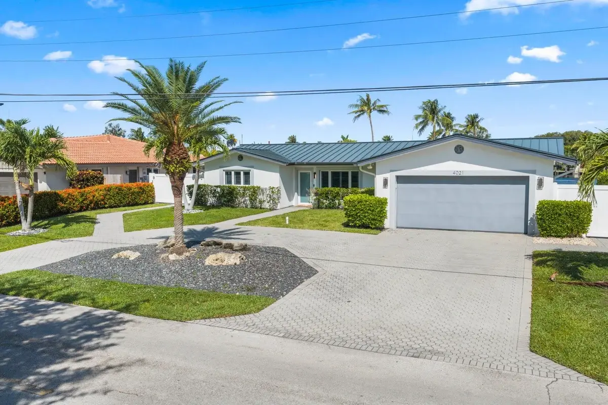 4021 NE 27th Ter, Lighthouse Point: photo 1 of 48