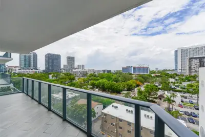 501 NE 31st St #601, Miami: photo 1 of 51
