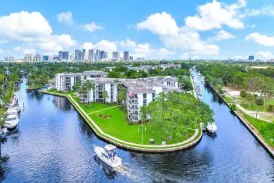 1101 River Reach Dr #212, Fort Lauderdale: photo 1 of 34