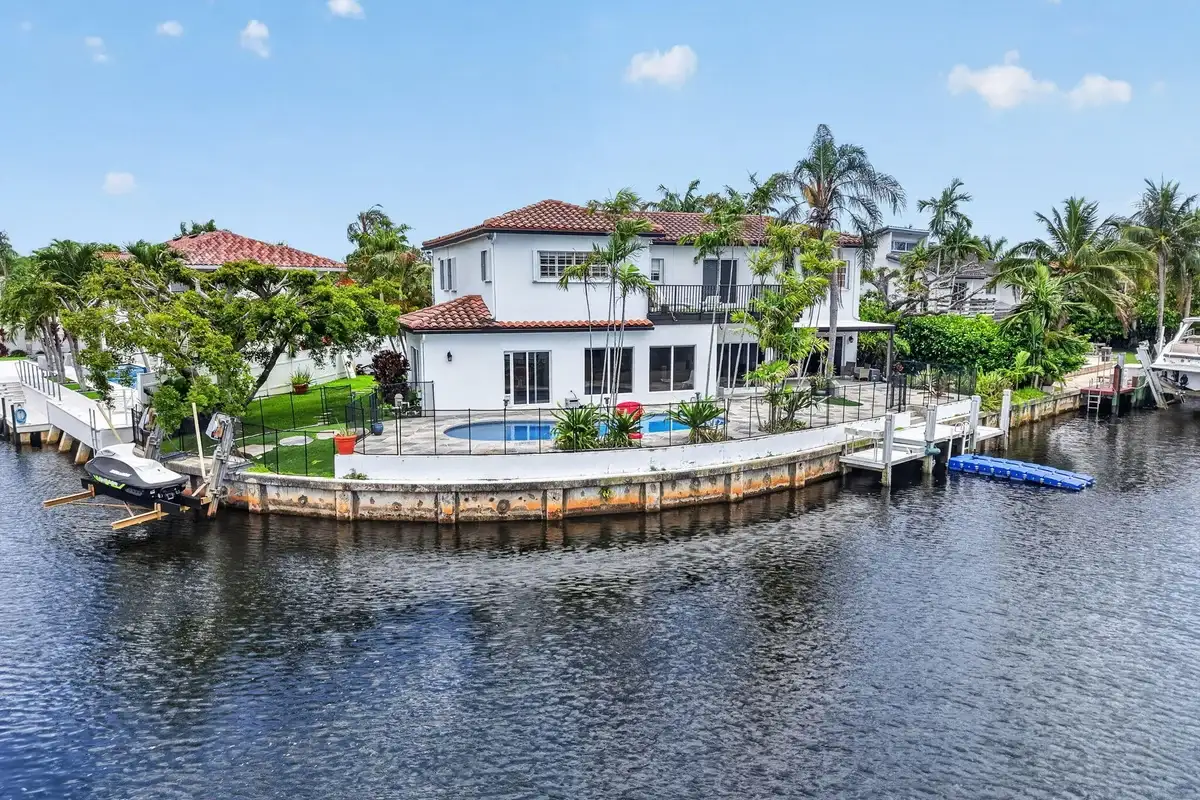 1502 SW 5th Ave, Boca Raton: photo 1 of 72