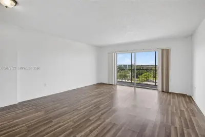 4174 Inverrary Dr #805, Lauderhill: photo 1 of 29