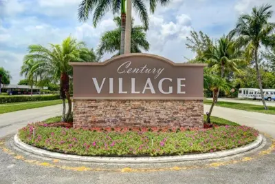 53 Northampton C, West Palm Beach: photo 1 of 31