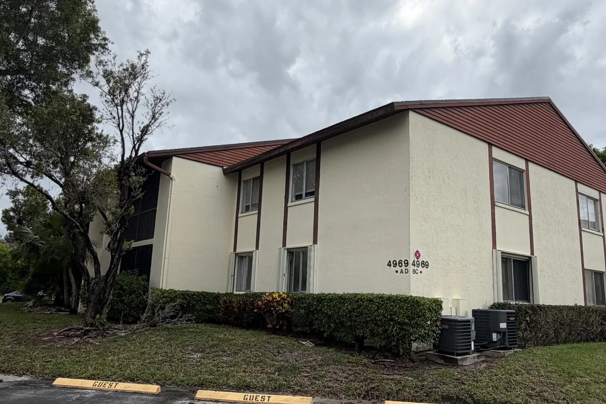 4969 Sable Pine Cir #D2, West Palm Beach: photo 1 of 13