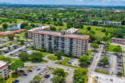 4174 Inverrary Dr #706, Lauderhill: photo 1 of 30