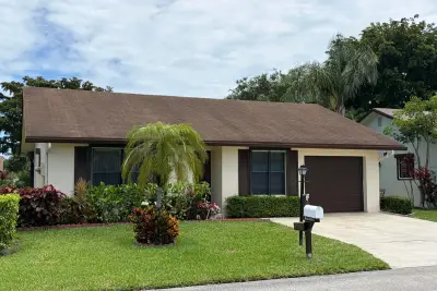 6285 Tall Cypress Cir, Lake Worth: photo 1 of 18