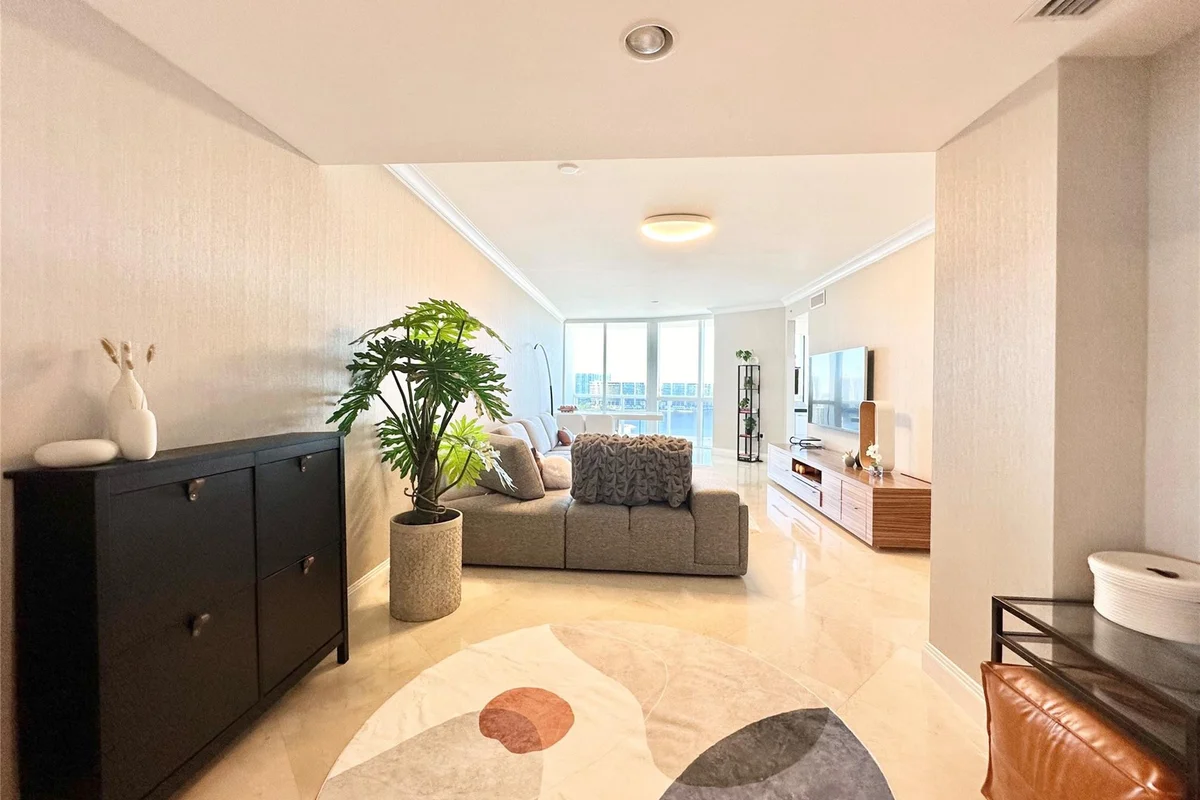 18201 Collins Ave #1901, Sunny Isles Beach: photo 1 of 85