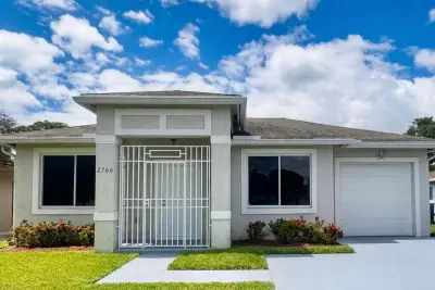 2766 NW 6th Ct, Fort Lauderdale: photo 1 of 26