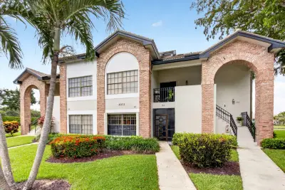 8073 Aberdeen Dr #102, Boynton Beach: photo 1 of 56
