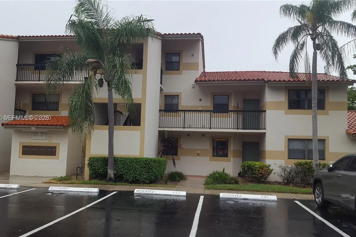 9823 Nob Hill Ct, Sunrise: photo 1 of 26
