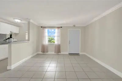 3855 SW 79th Ave #45, Miami: photo 1 of 25