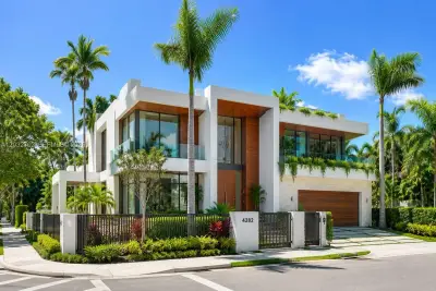 4282 NW 1st Ave, Miami: photo 1 of 77