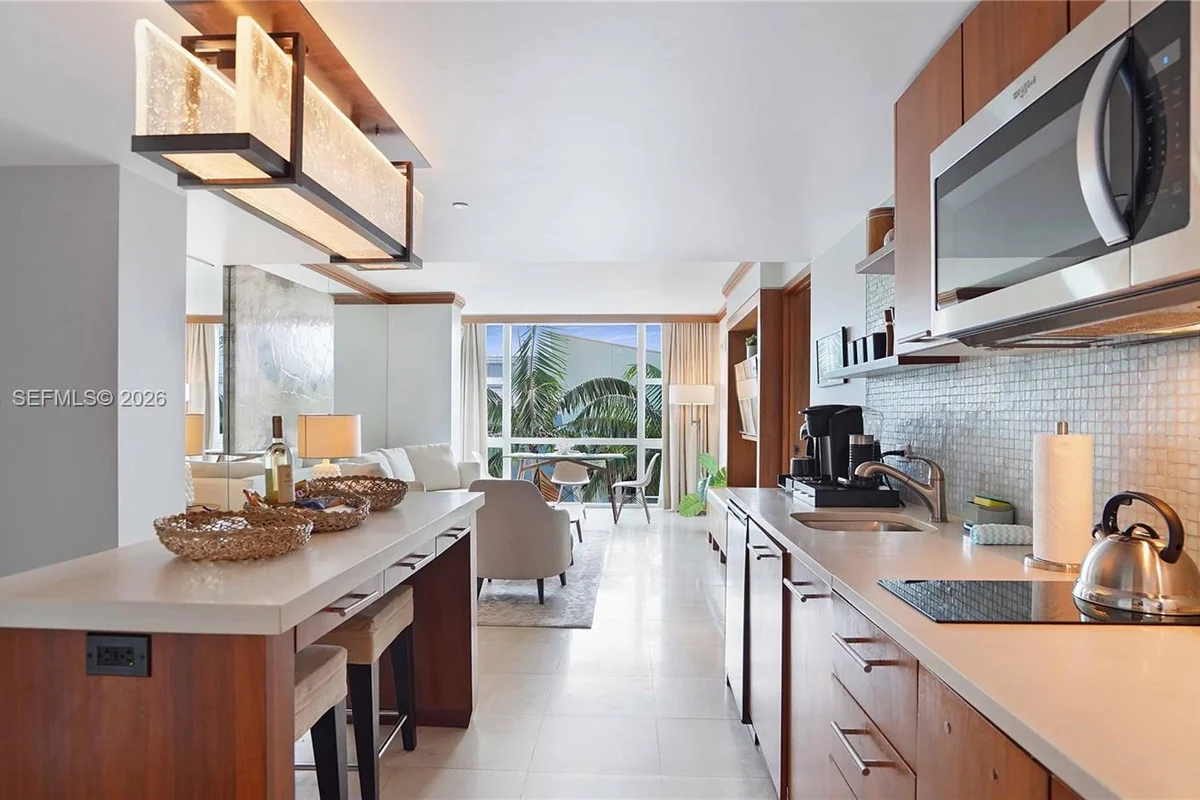 6801 Collins Ave #315, Miami Beach: photo 1 of 65