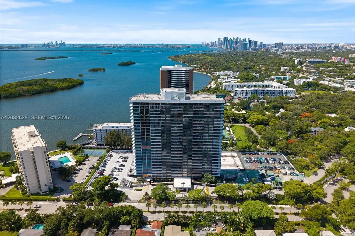 780 NE 69th St #2404, Miami: photo 1 of 32