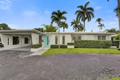 3113 Hollywood Blvd, Hollywood: photo 1 of 46