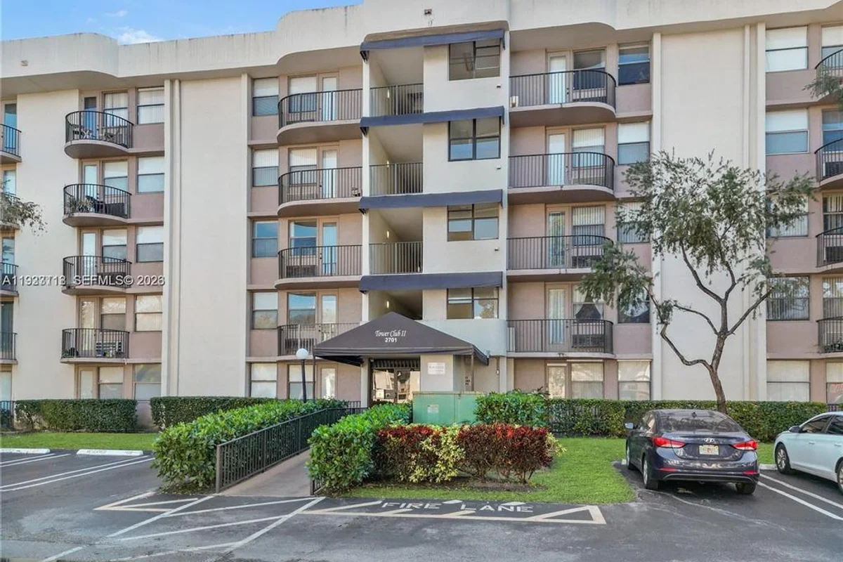 2701 Riverside Dr #516, Coral Springs: photo 1 of 10