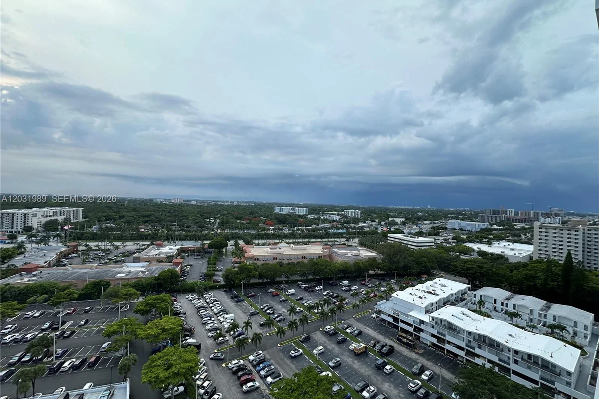 18051 Biscayne Blvd #PH05, Aventura: photo 1 of 20