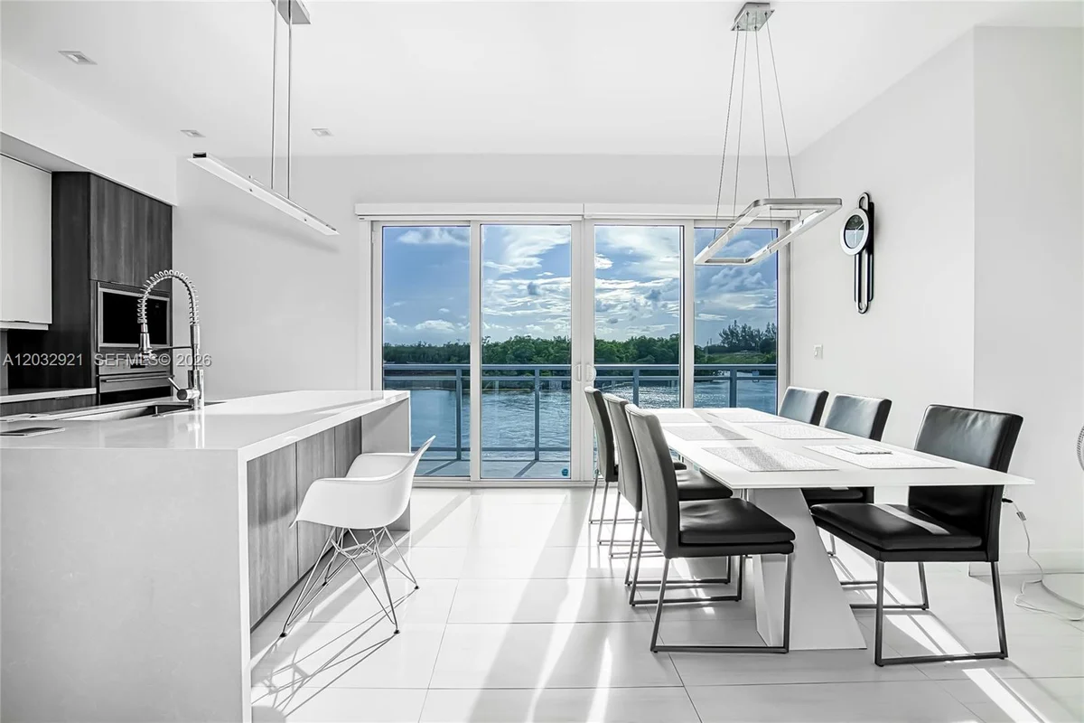6100 N Ocean Dr #2N, Hollywood: photo 1 of 97