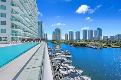 400 Sunny Isles Blvd #1917, Sunny Isles Beach: photo 1 of 50