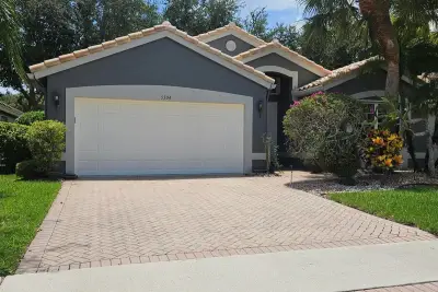 5304 Wycombe Ave, Boynton Beach: photo 1 of 67