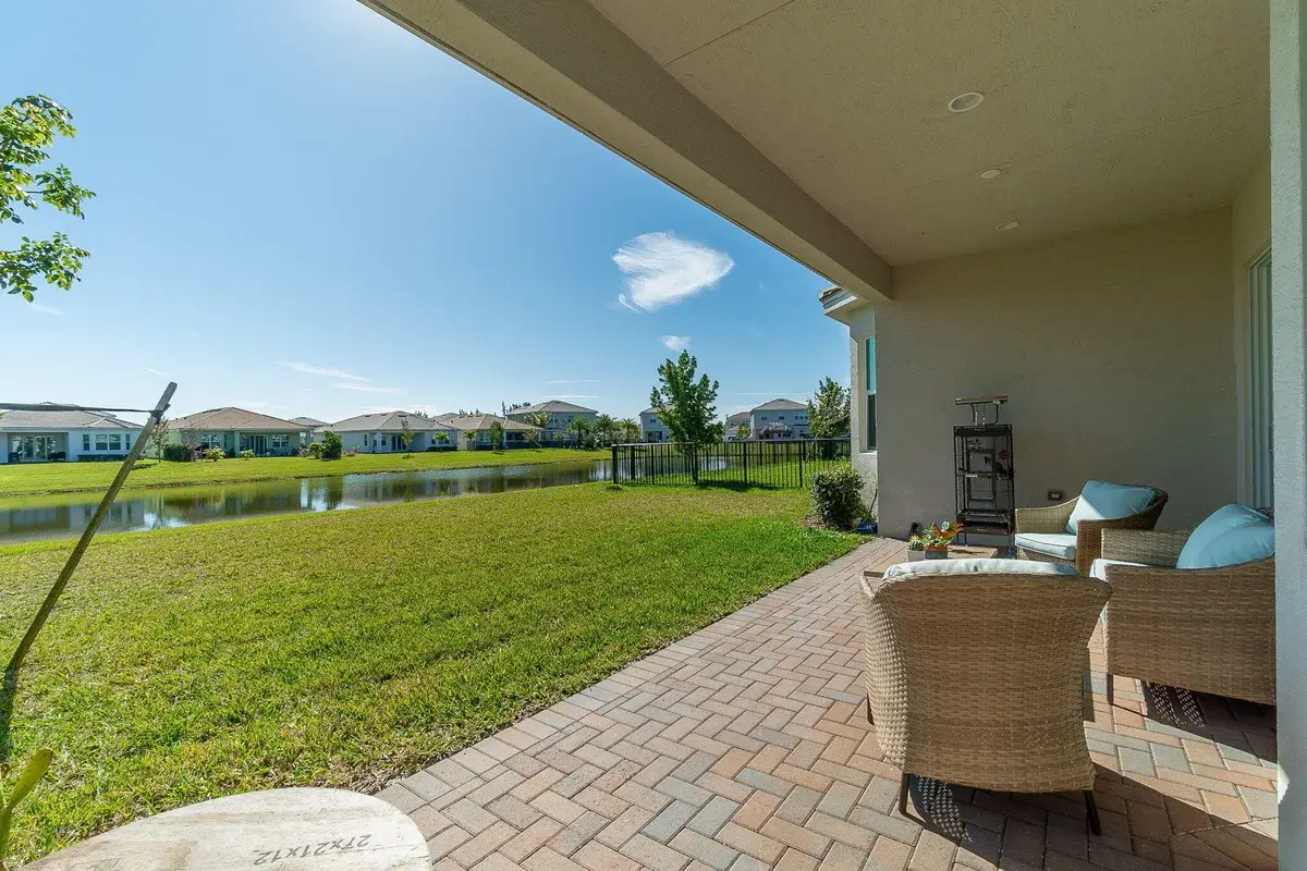 4644 Citron Way, Westlake: photo 1 of 53