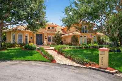 8920 SW 162nd Ter, Palmetto Bay: photo 1 of 57