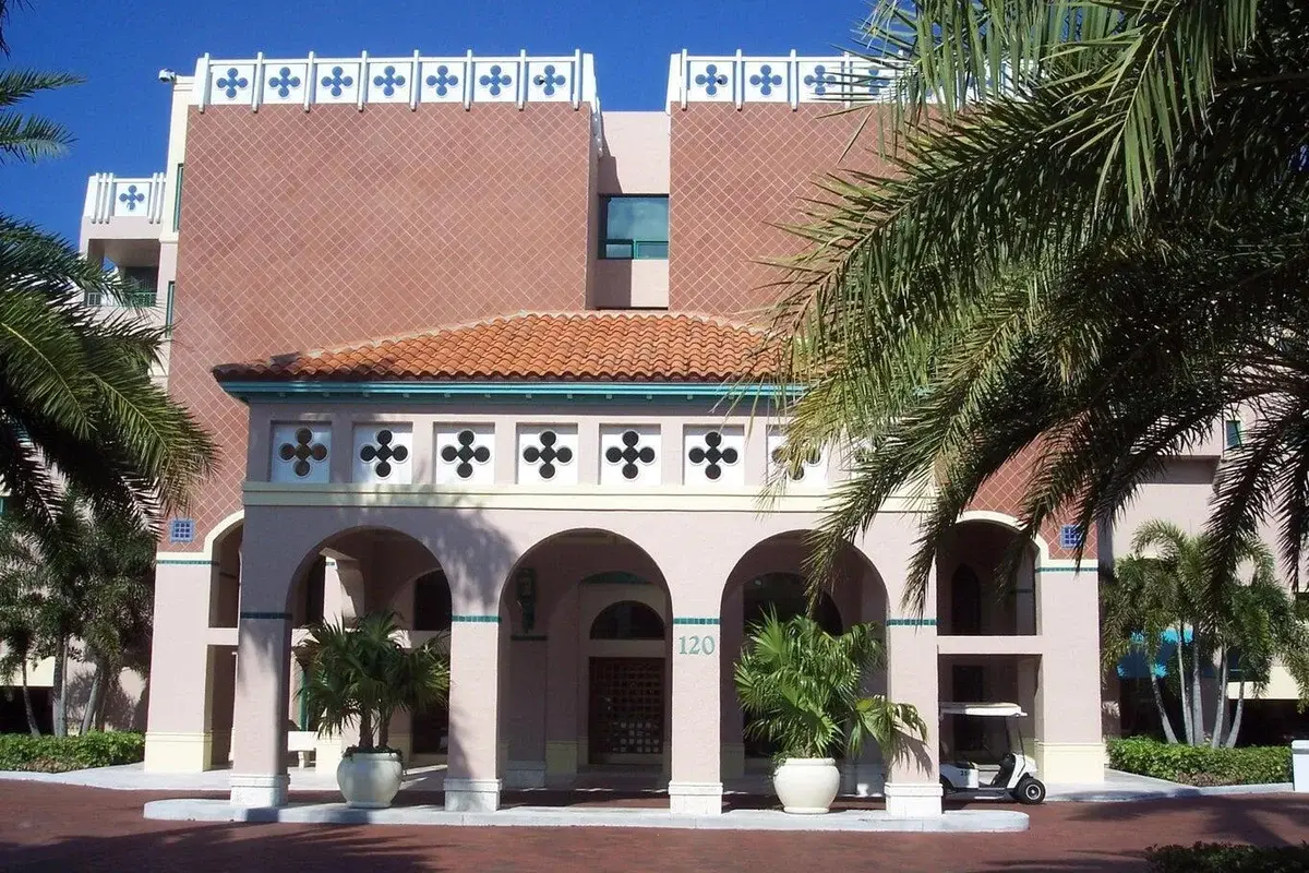120 SE 5th Ave #326, Boca Raton: photo 1 of 25