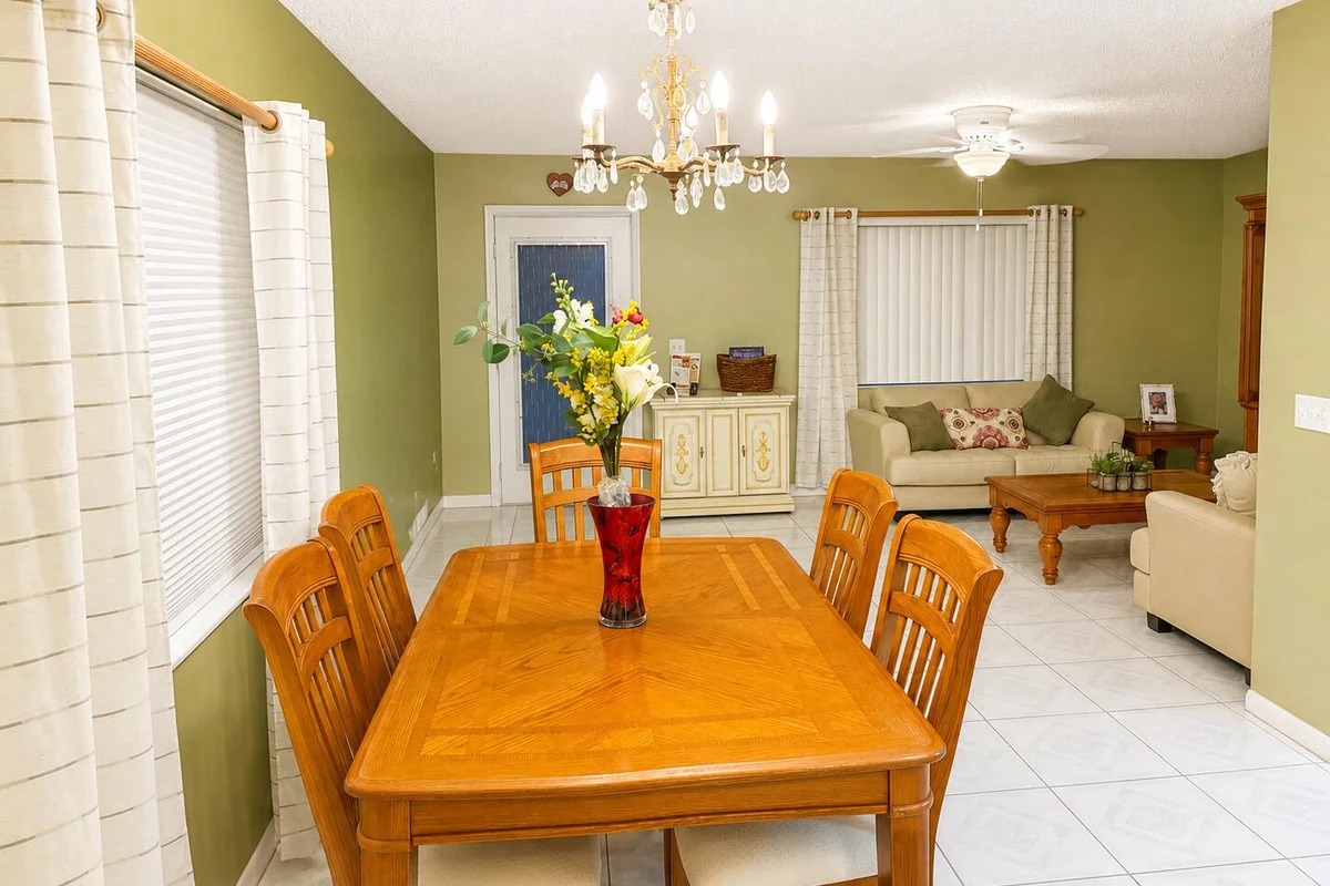 175 Flanders D, Delray Beach: photo 1 of 14