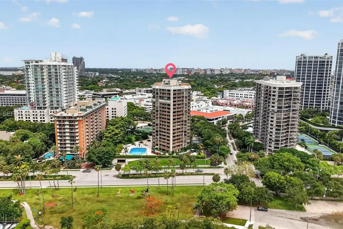 2901 S Bayshore Dr #4A, Miami: photo 1 of 29