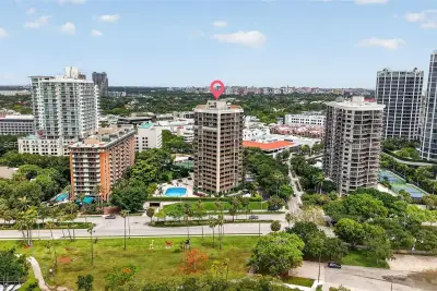 2901 S Bayshore Dr #4A, Miami: photo 1 of 29