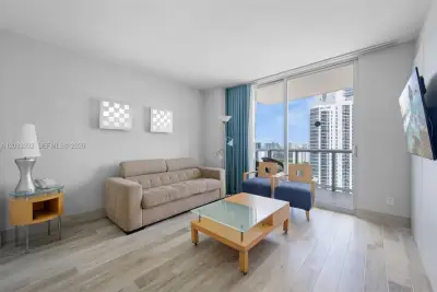 18683 Collins Ave #2503, Sunny Isles Beach: photo 1 of 36
