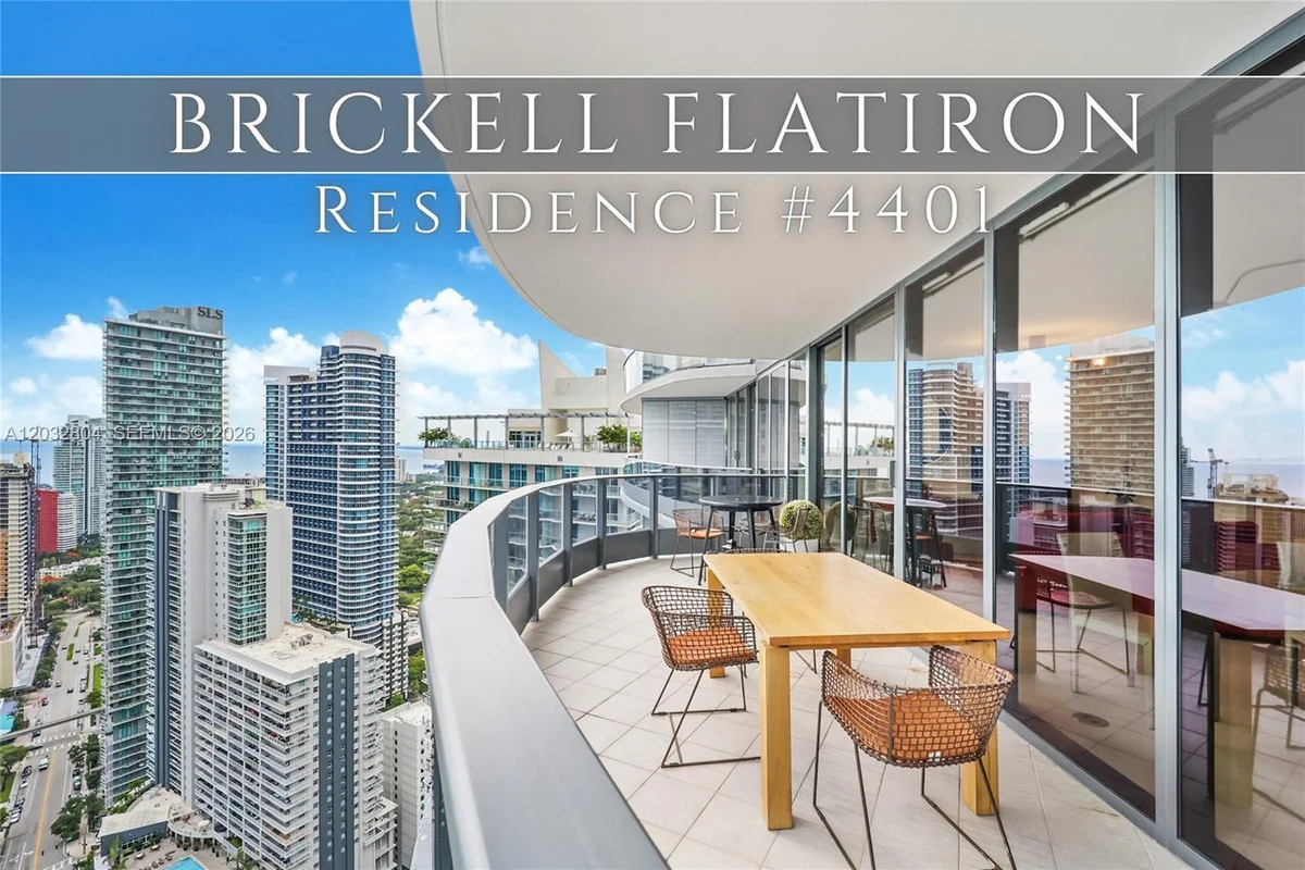 1000 Brickell Plz #4401, Miami: photo 1 of 19