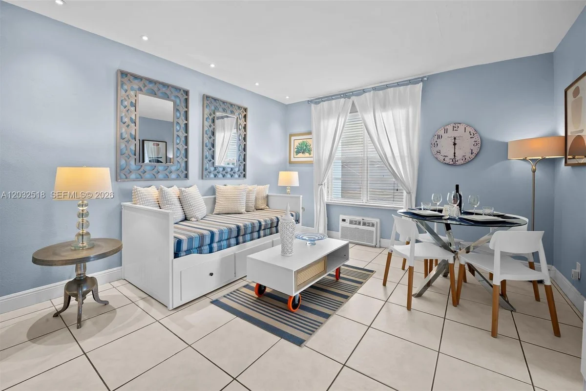 3030 Collins Ave #4E, Miami Beach: photo 1 of 27