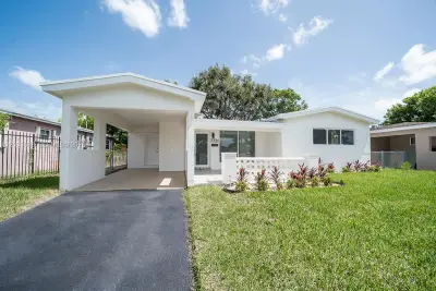 7721 Indigo St, Miramar: photo 1 of 31