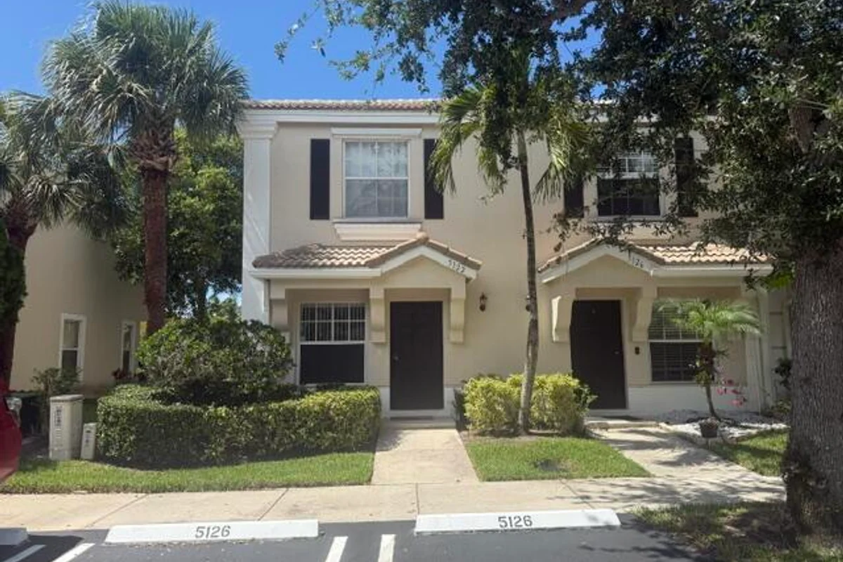 5122 Palmbrooke Cir, West Palm Beach: photo 1 of 16