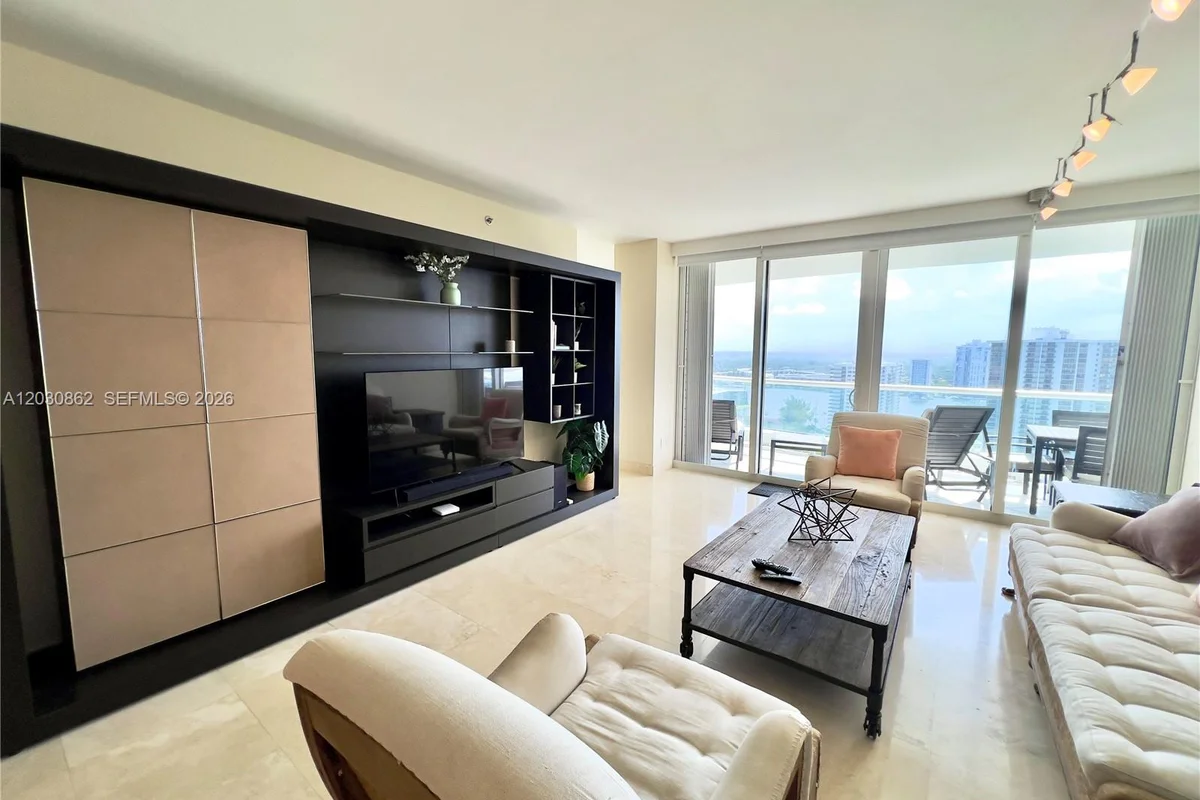 7000 Island Blvd #2403, Aventura: photo 1 of 22