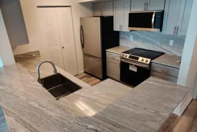 1000 Scotia Dr #506, Hypoluxo: photo 1 of 19