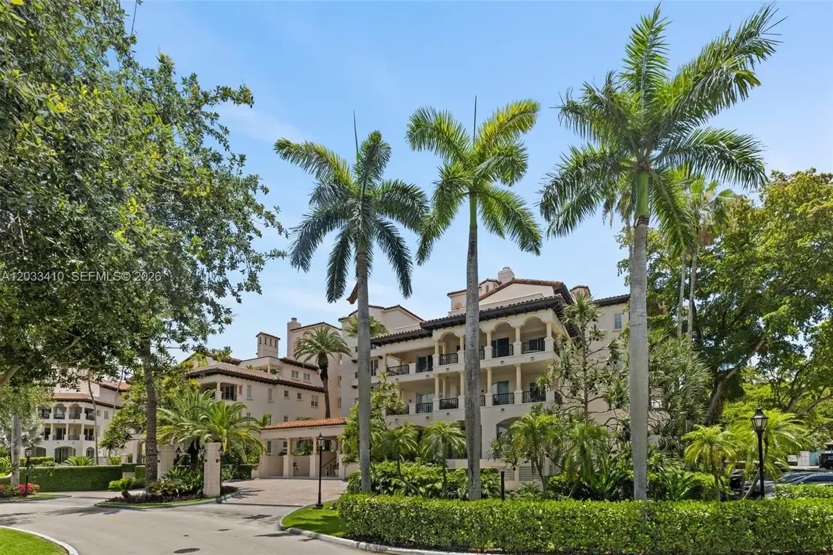19122 Fisher Island Dr, Miami Beach: photo 1 of 81