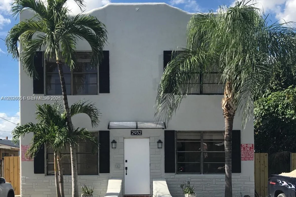 2932 NW 16th Ave #2B, Miami: photo 1 of 7