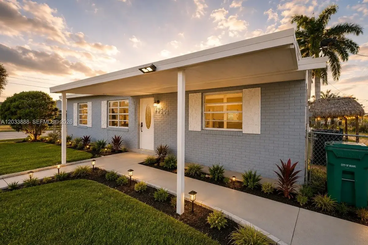 20500 NW 28th Ave B #A, Miami Gardens: photo 1 of 22
